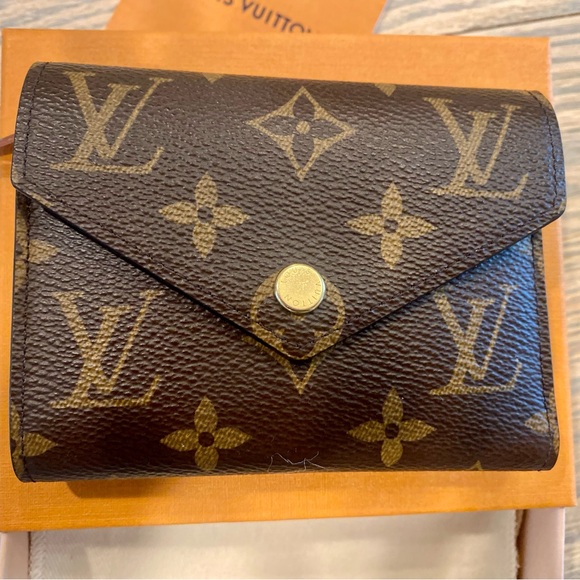 Louis Vuitton Victorine wallet - Picture 6 of 7